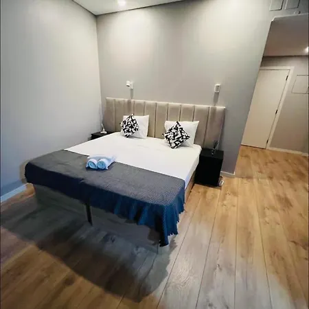 Apartamento Sociedade Farmaceutica Lisboa Exterior foto